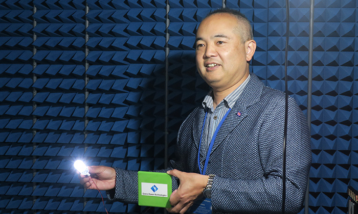 Microwaves received at the power receiver are converted into electricity and LED lights are glowing.